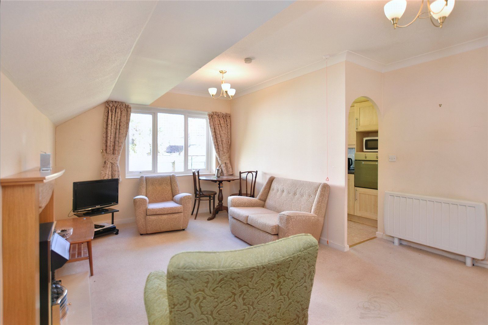 2 bed flat for sale in Homegarth House, Wetherby Road, Roundhay, Leeds