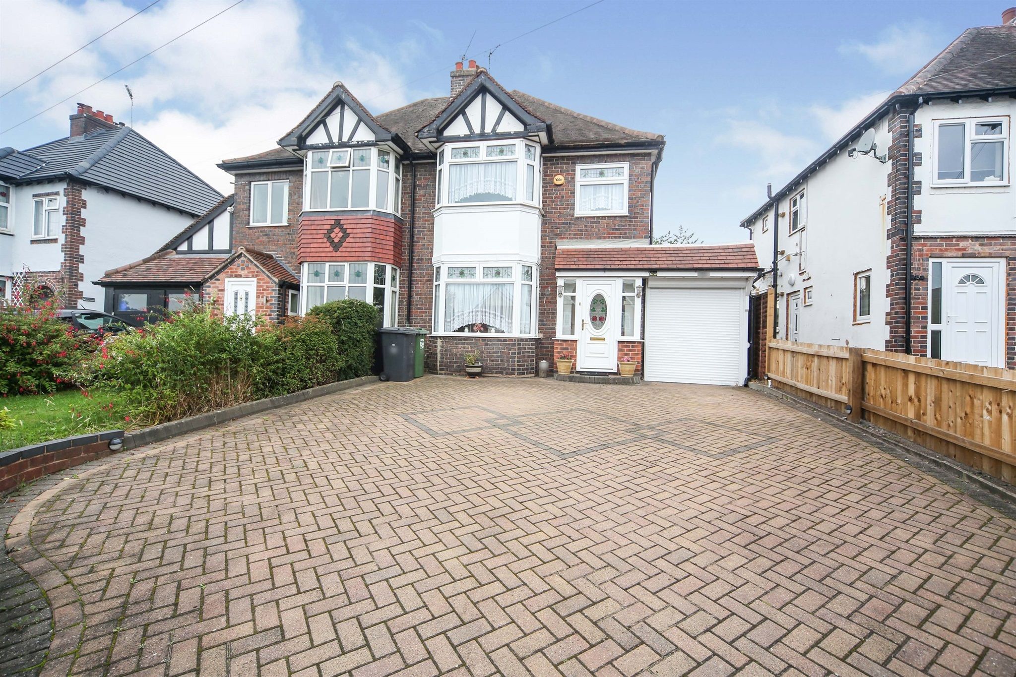 3 bed semidetached house for sale in Studley Road, Redditch B98 Zoopla