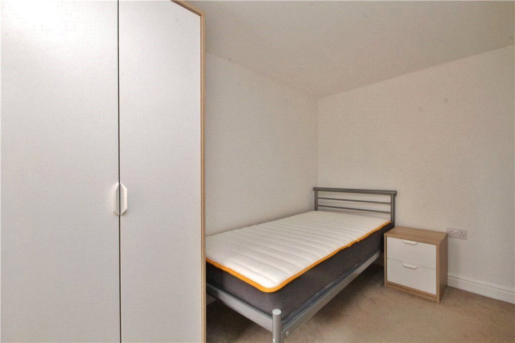 1 bed property to rent in Portsmouth Road, Guildford, Surrey GU2 Zoopla