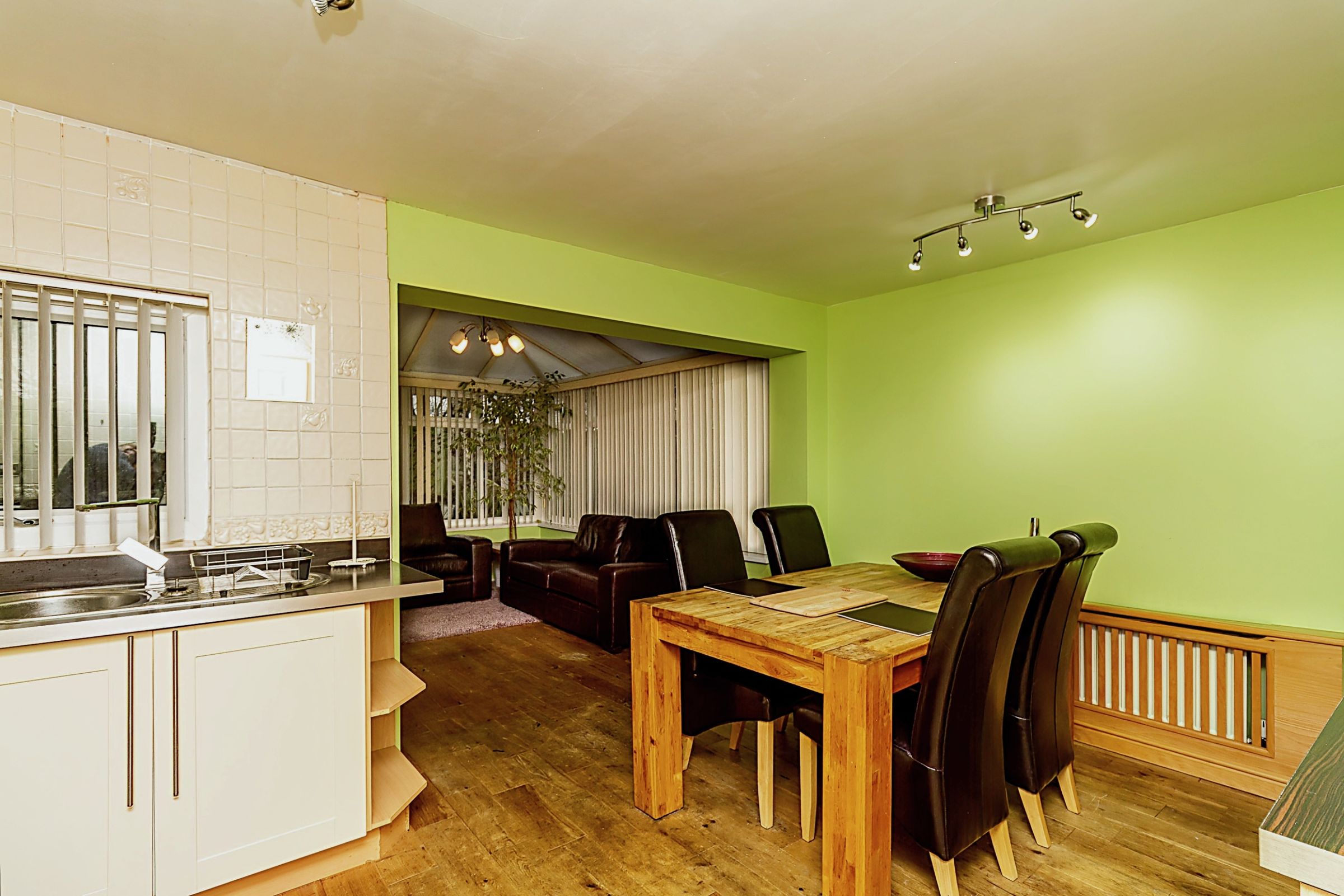 3 bed semidetached house for sale in Primrose Hill Green, Swillington