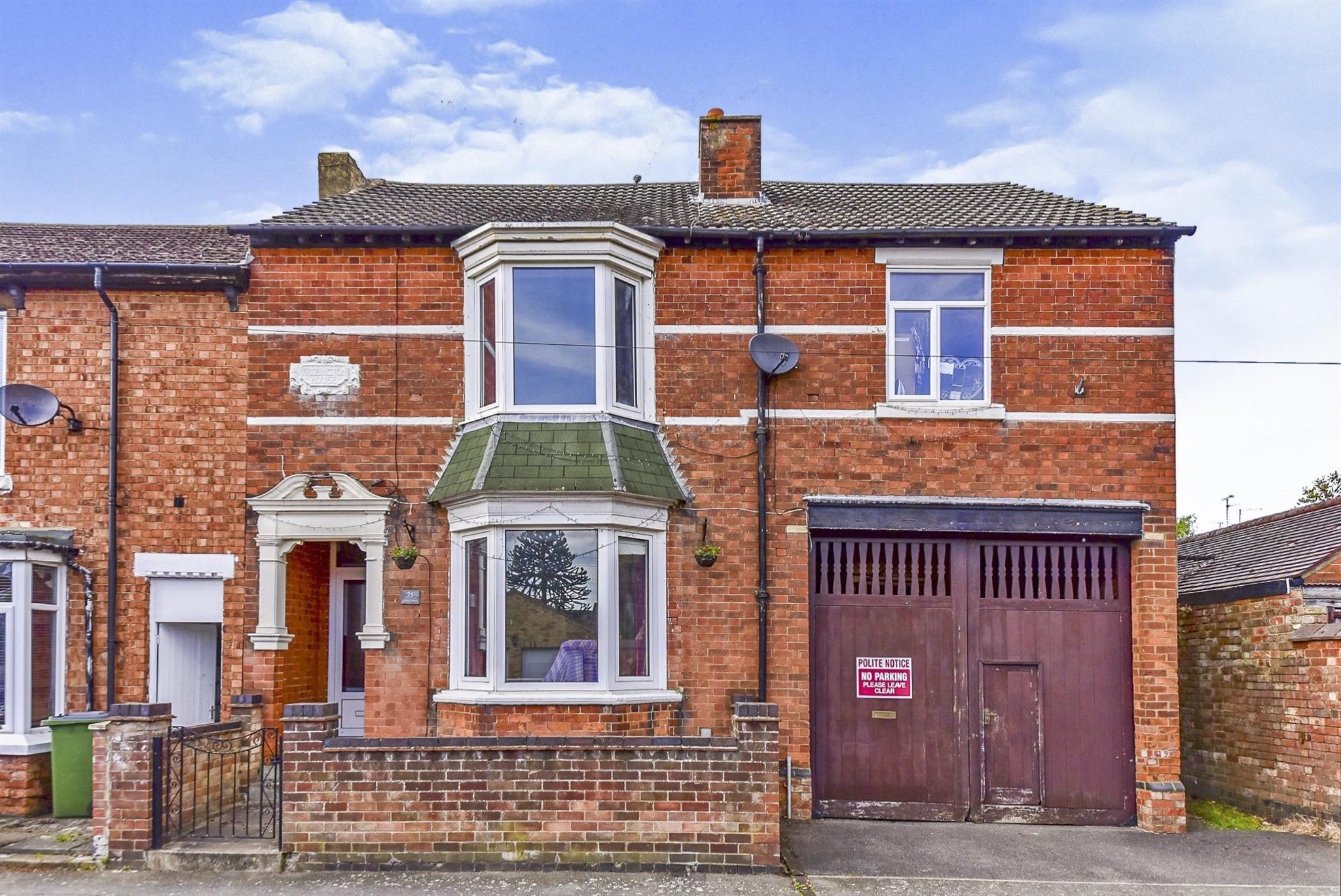 4 bed end terrace house for sale in Pollard Street, Kettering NN16 Zoopla
