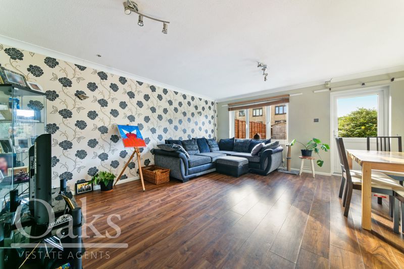 3 bed semidetached house for sale in Adams Way, Croydon CR0 Zoopla