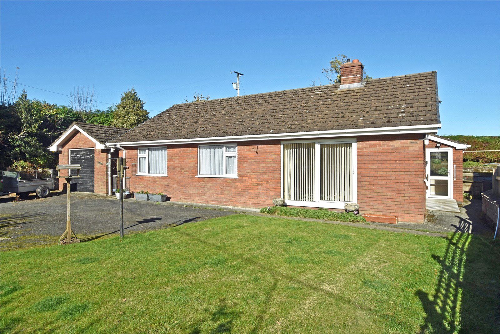 3 bed bungalow to rent in Crossgates, Llandrindod Wells, Powys LD1 Zoopla