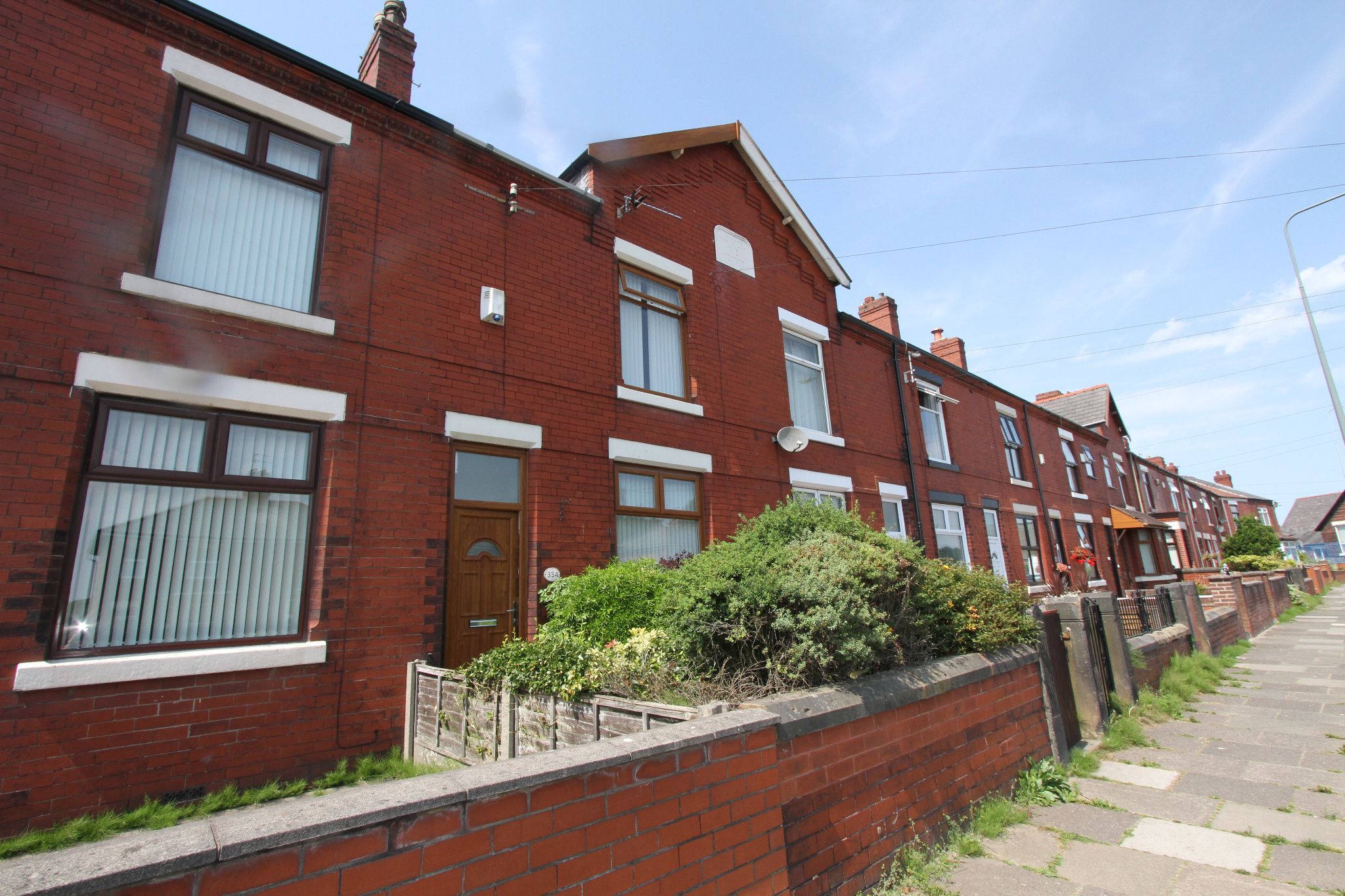 2 bed terraced house for sale in Downall Green Road, AshtonIn