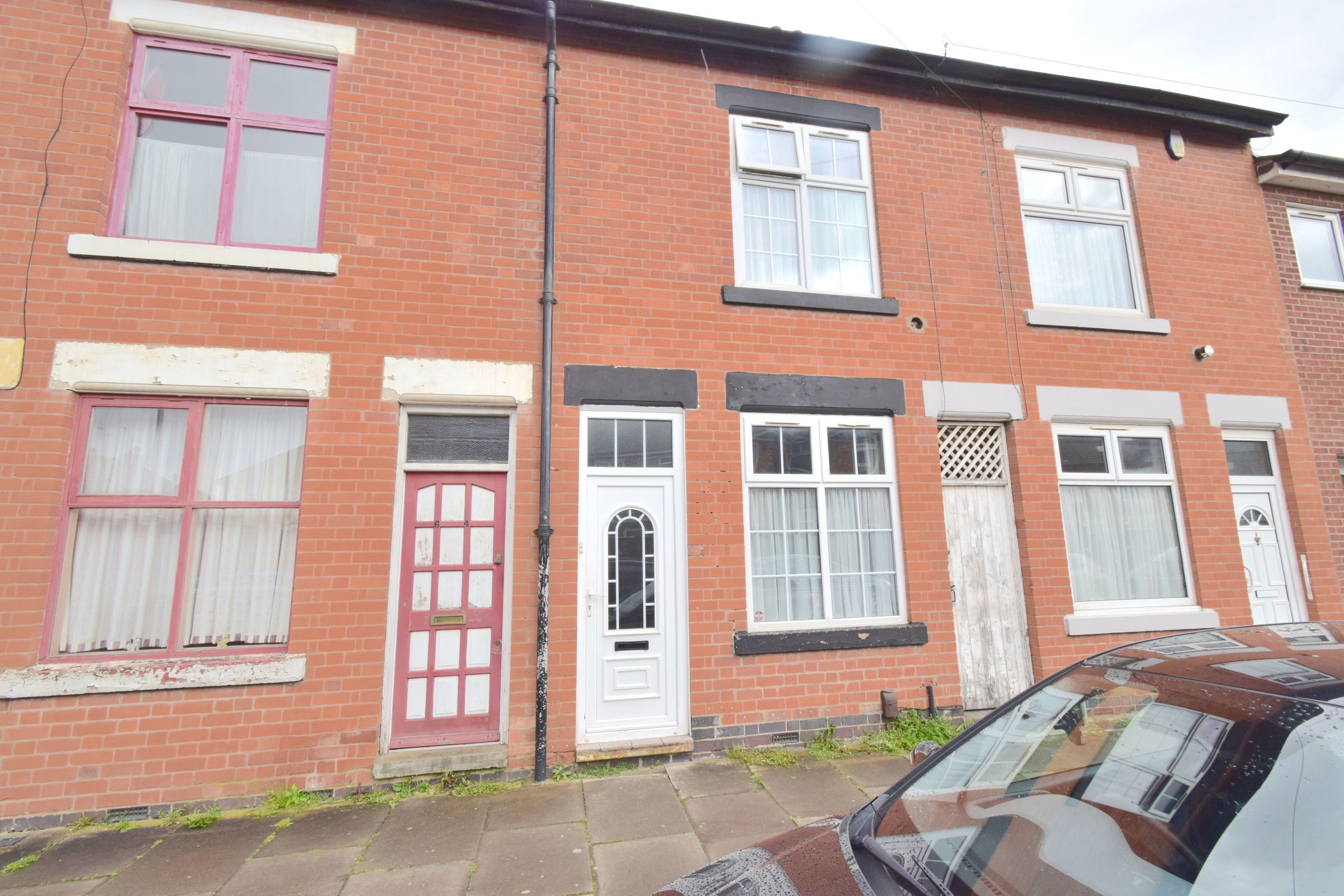 Oakley Road, Humberstone, Leicester LE5  
