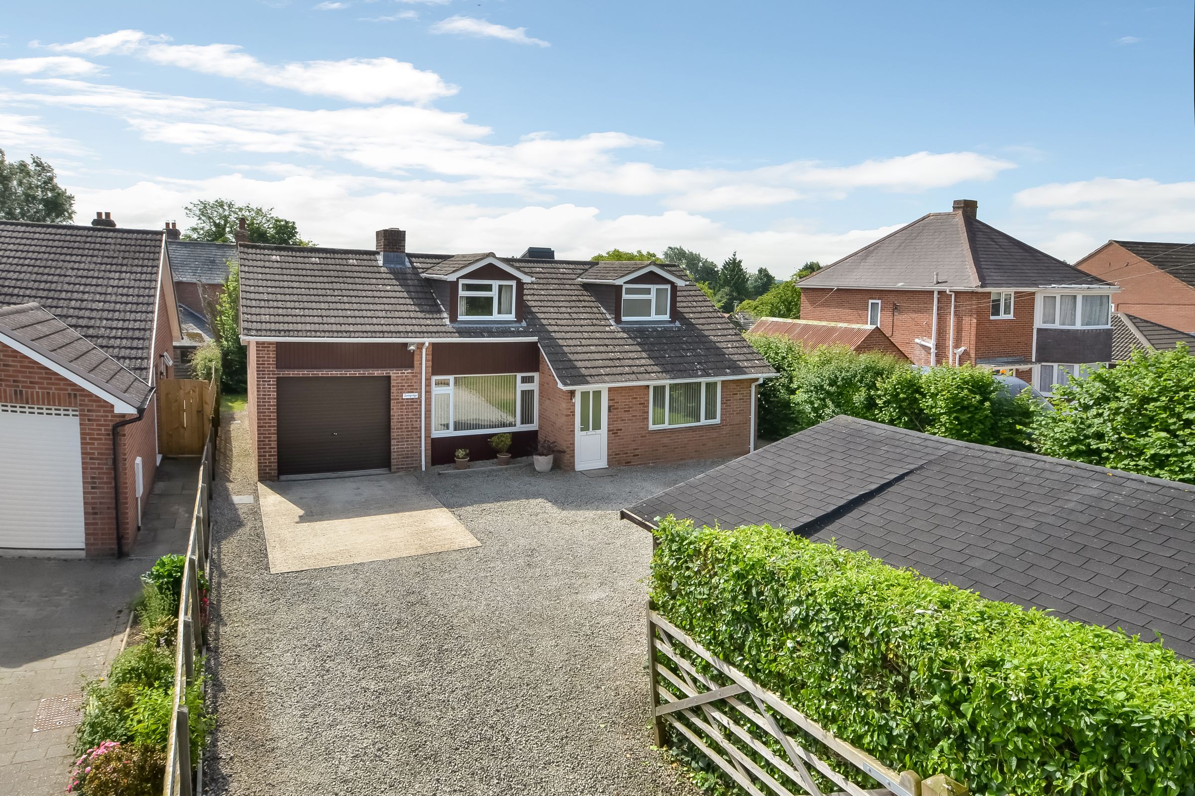 4 bed detached house for sale in High Street, Shirrell Heath