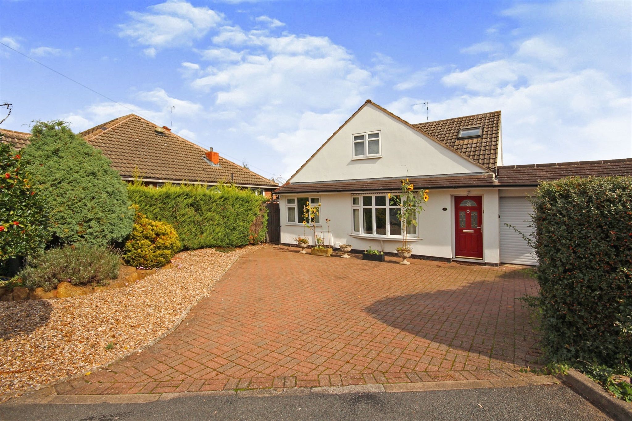 3 bed detached bungalow for sale in Greville Smith Avenue, Whitnash