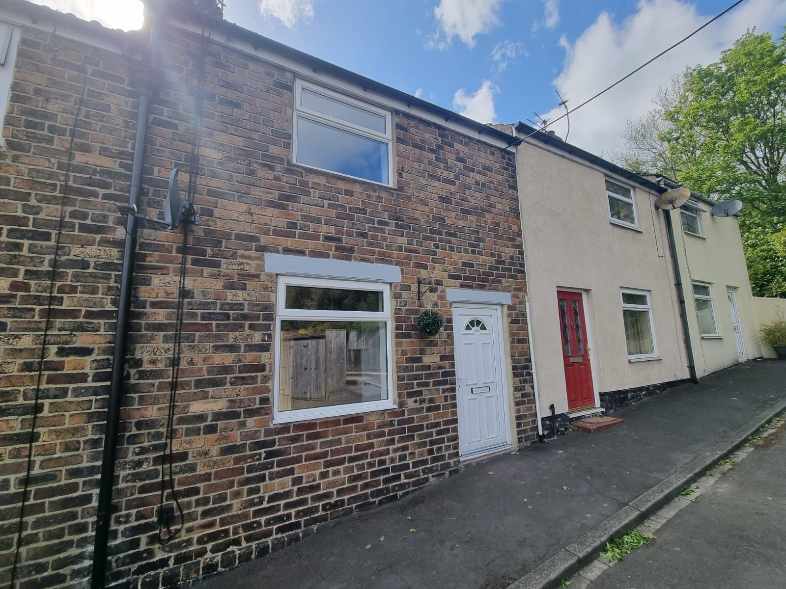 2 bed terraced house for sale in Victoria Street, Willington, Crook