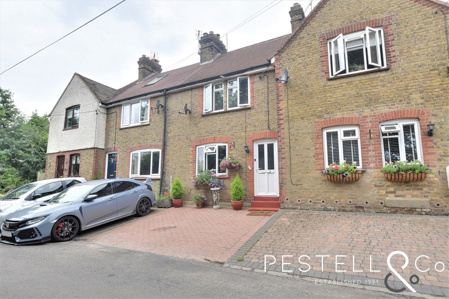 Lawford Lane, Chelmsford CM1  