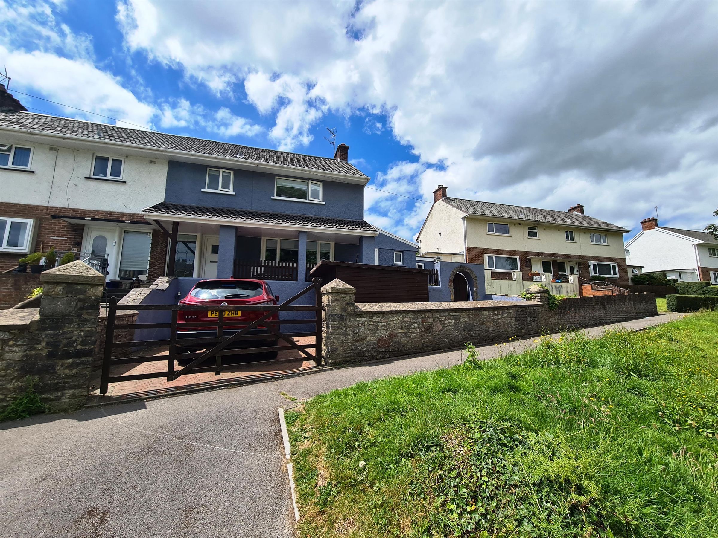 4 bed semidetached house for sale in HeolYNant, Bridgend CF31 Zoopla