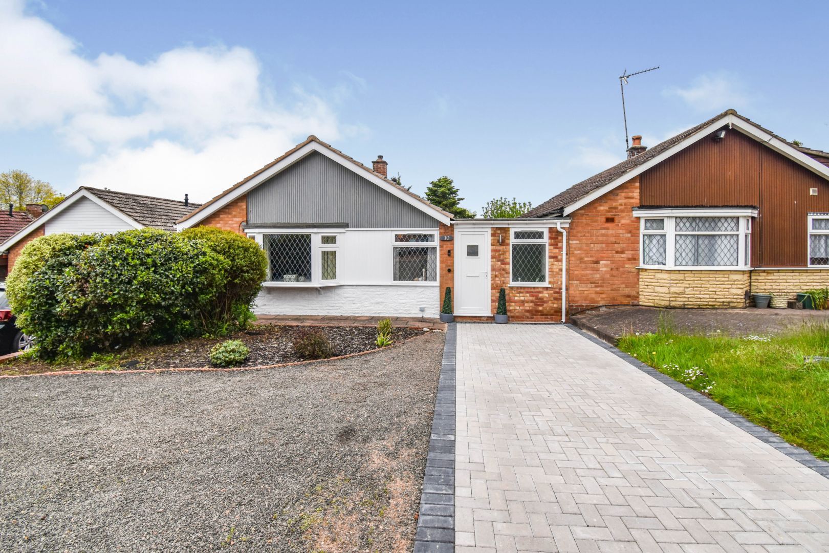 4 bed bungalow for sale in Milford Close, Coventry CV5 Zoopla