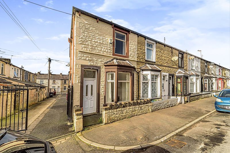 2 bed end terrace house for sale in Haven Street, Burnley BB10 Zoopla