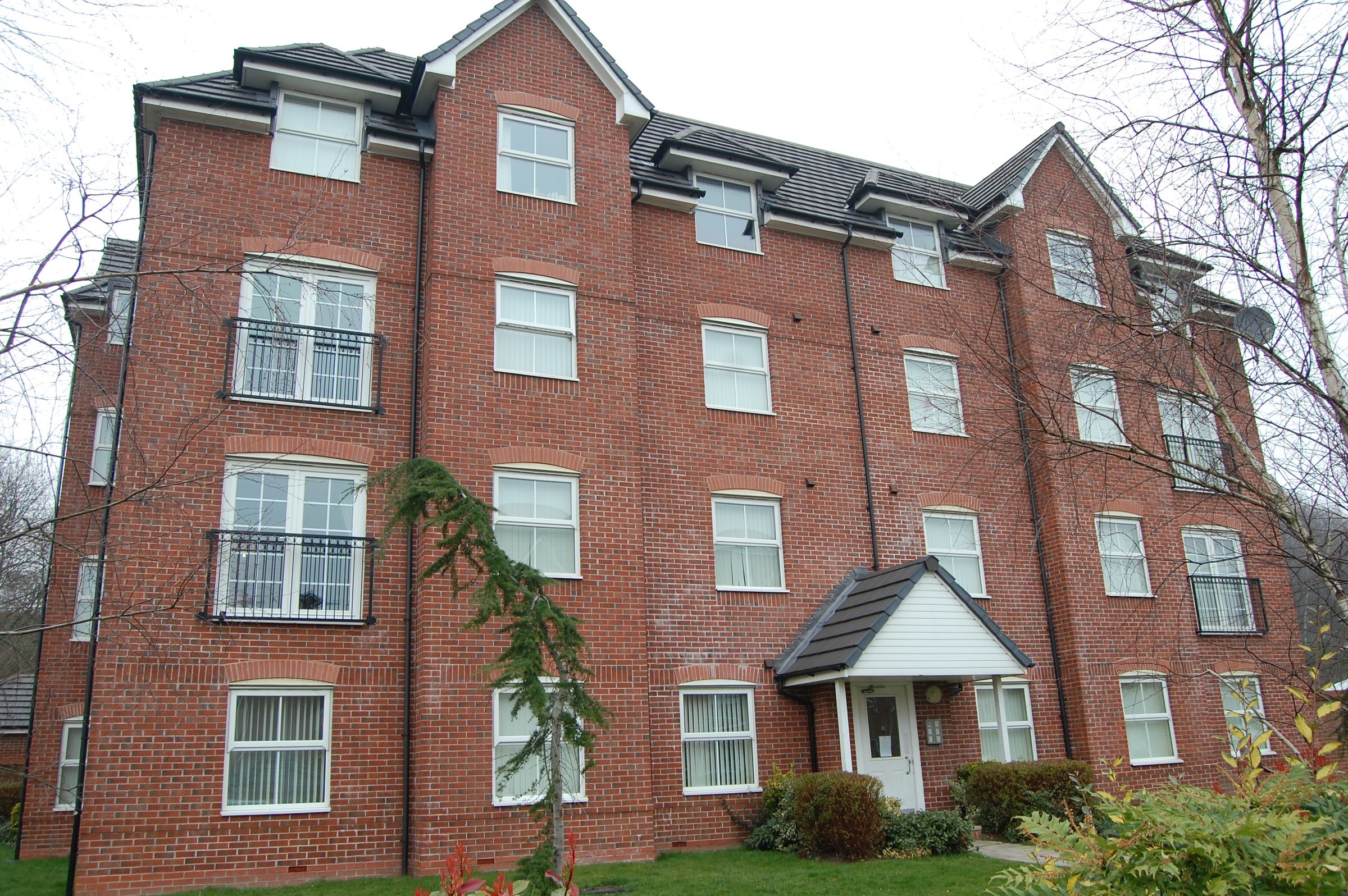 2 bed flat to rent in Brandforth Road, Manchester M8 Zoopla