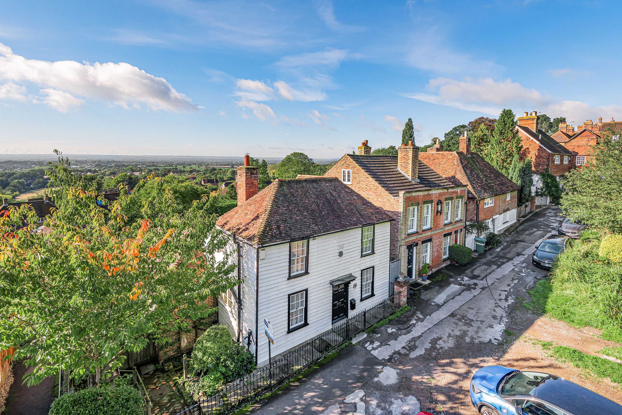 4 bed detached house for sale in Lower Road, Sutton Valence, Maidstone