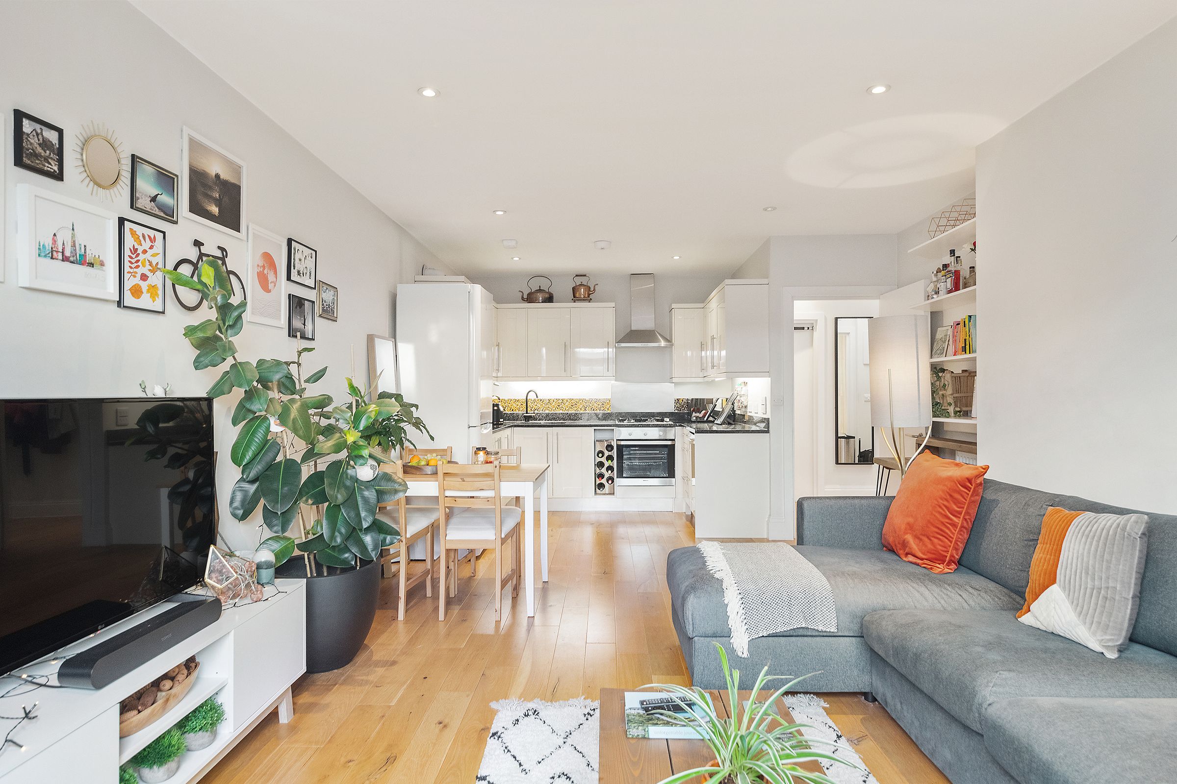 1 bed flat for sale in Queens Road, Peckham, London, London SE15 Zoopla
