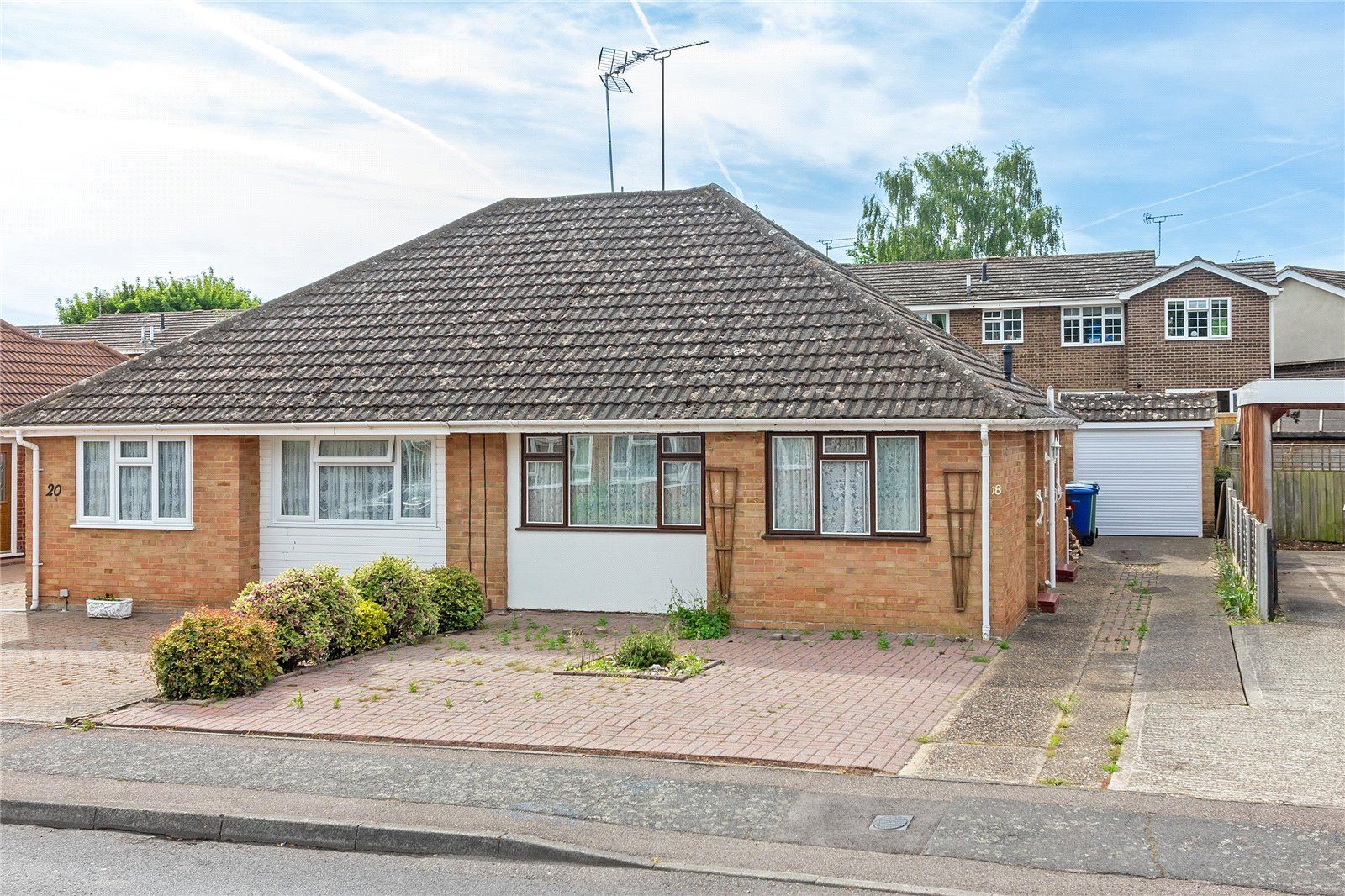 2 bed bungalow for sale in Sandford Road, Sittingbourne ME10 Zoopla