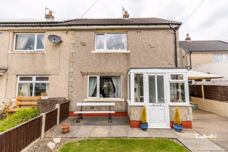 2 bed semidetached house for sale in Rainhall Crescent, Barnoldswick