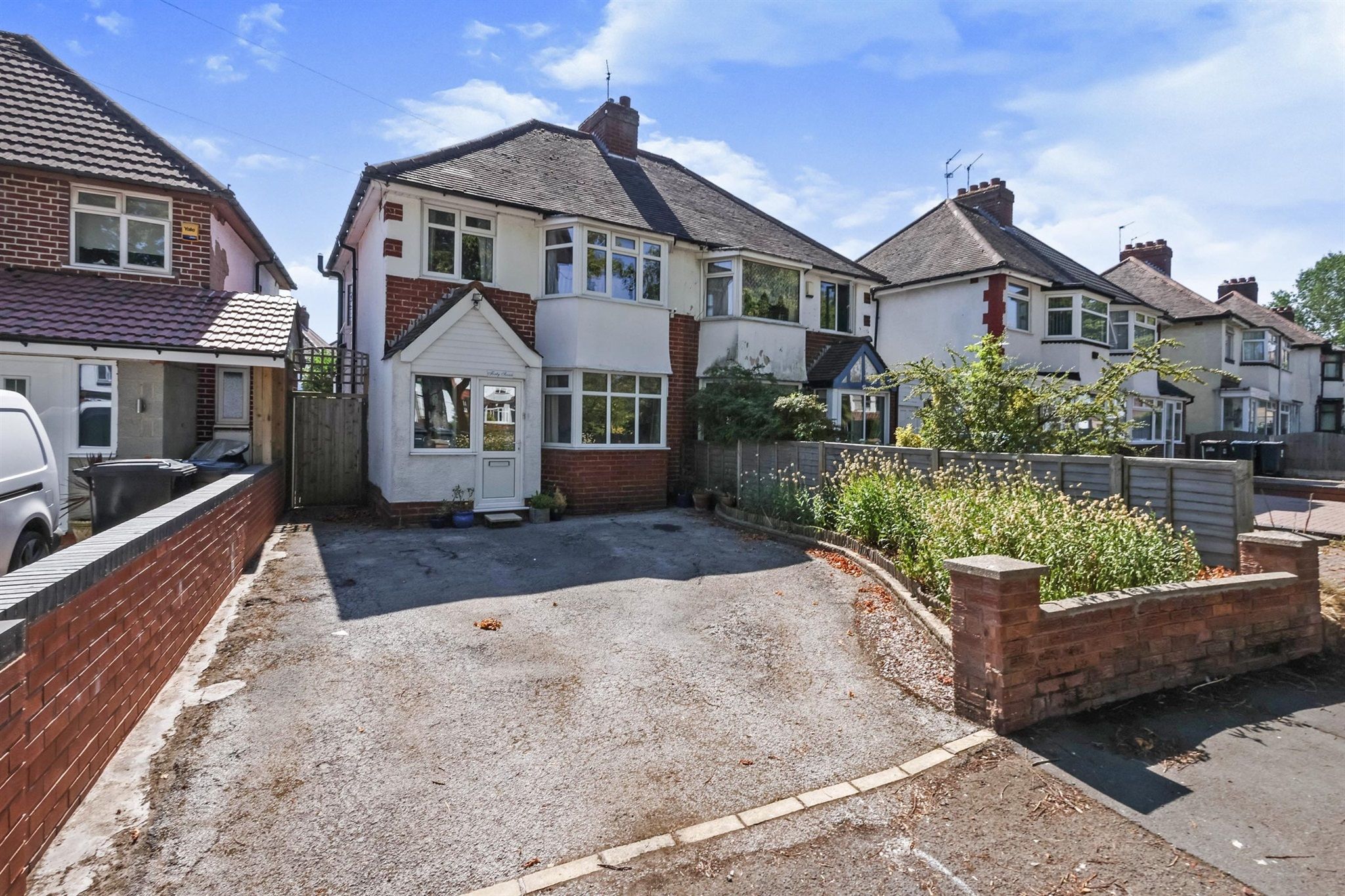 3 bed semidetached house for sale in Horse Shoes Lane, Sheldon