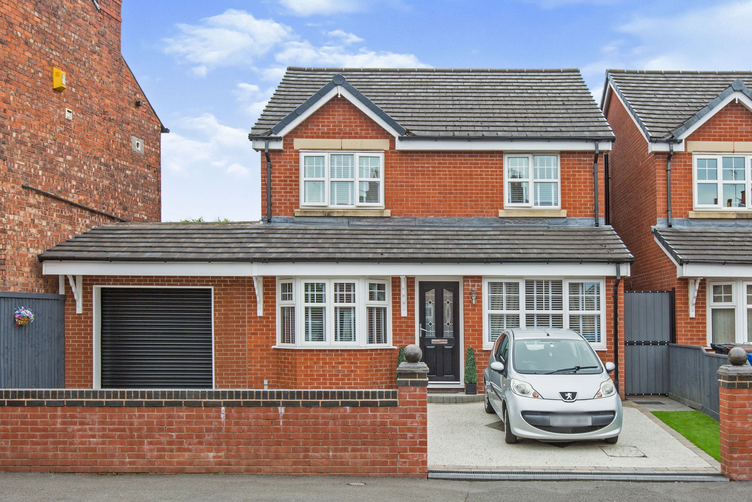 4 bed detached house for sale in Springfield Road, Wigan, Greater
