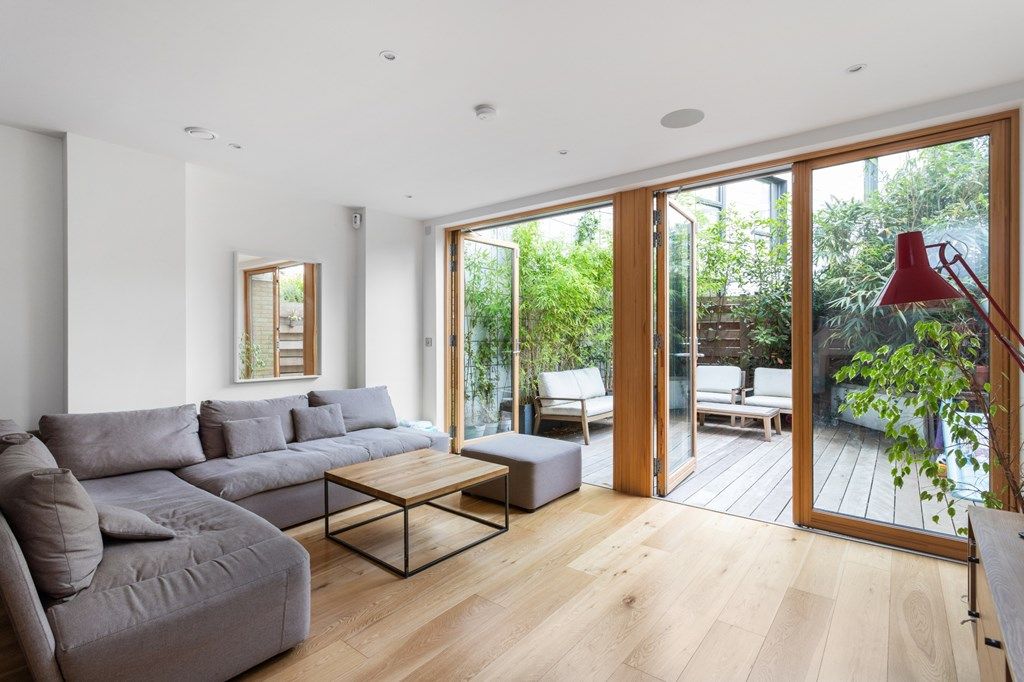 Edwards Cottages, London N1  