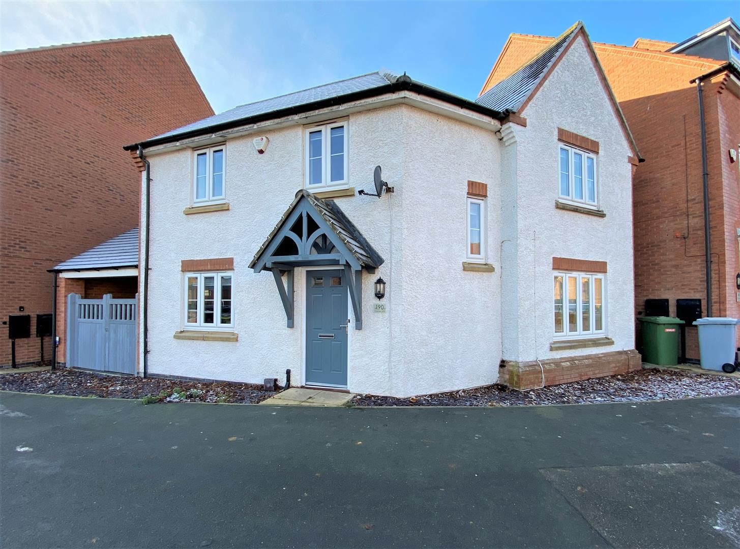 3 bed detached house for sale in Goldstraw Lane, Fernwood, Newark NG24