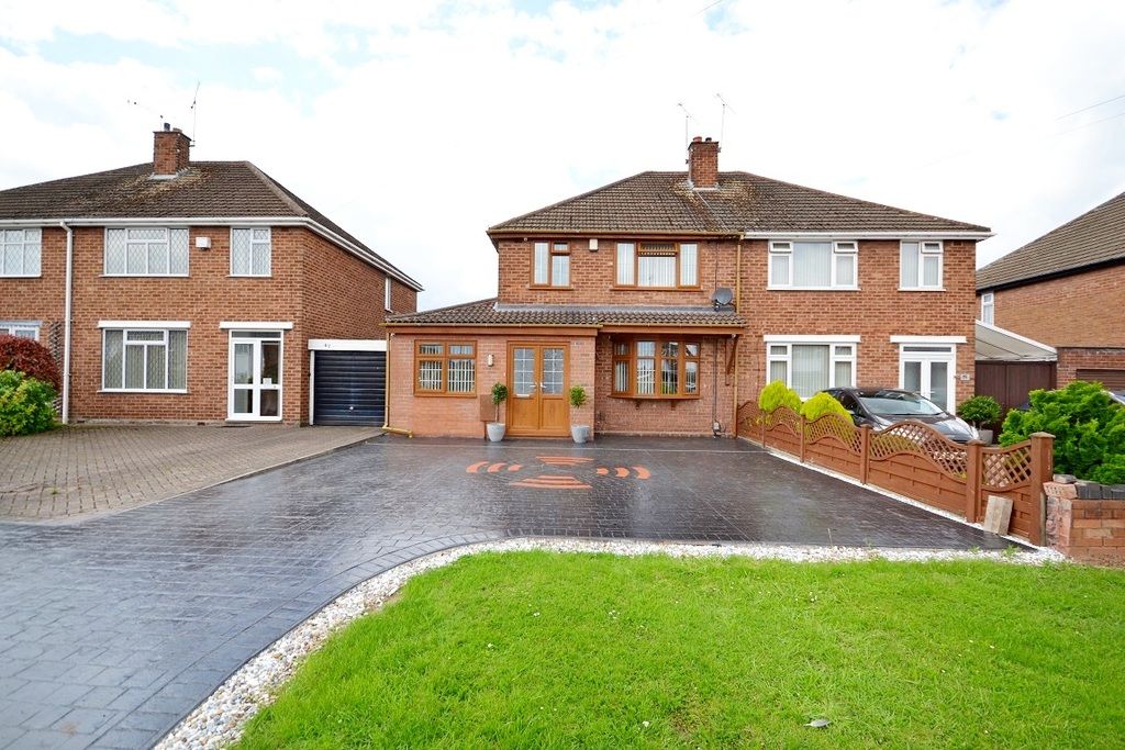 Halford Lane, Whitmore Park, Coventry CV6  