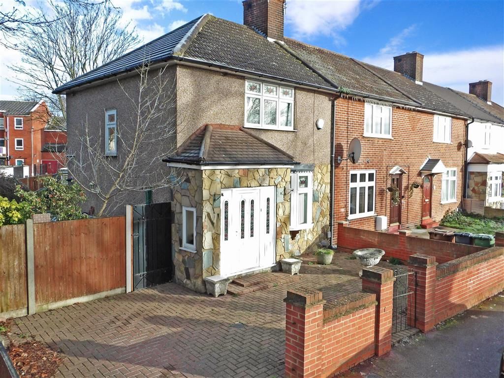 2 bed end terrace house for sale in Beverley Road, Dagenham, Essex RM9