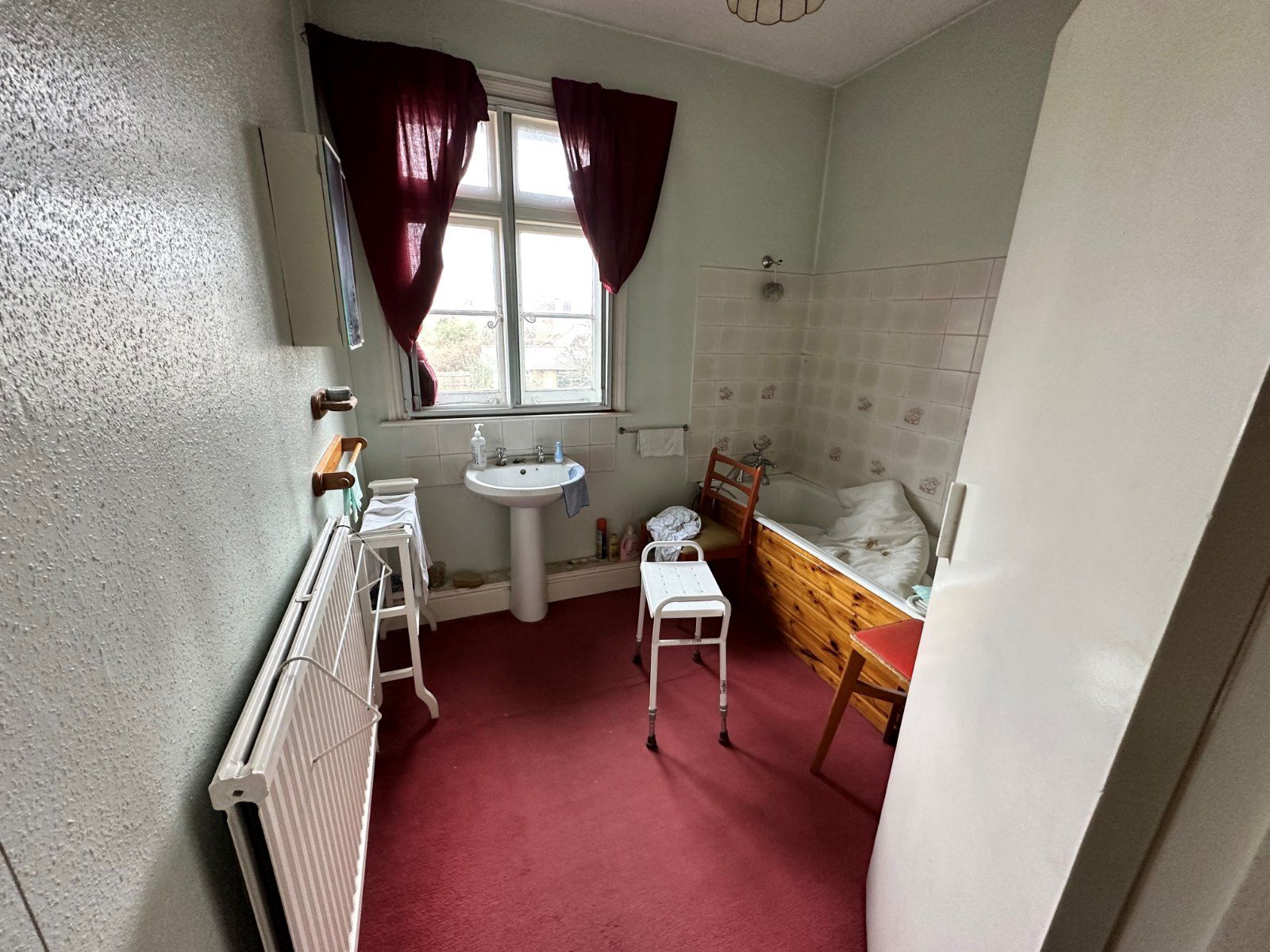 3 bed semidetached house for sale in Clarence Road, Windsor, Berkshire