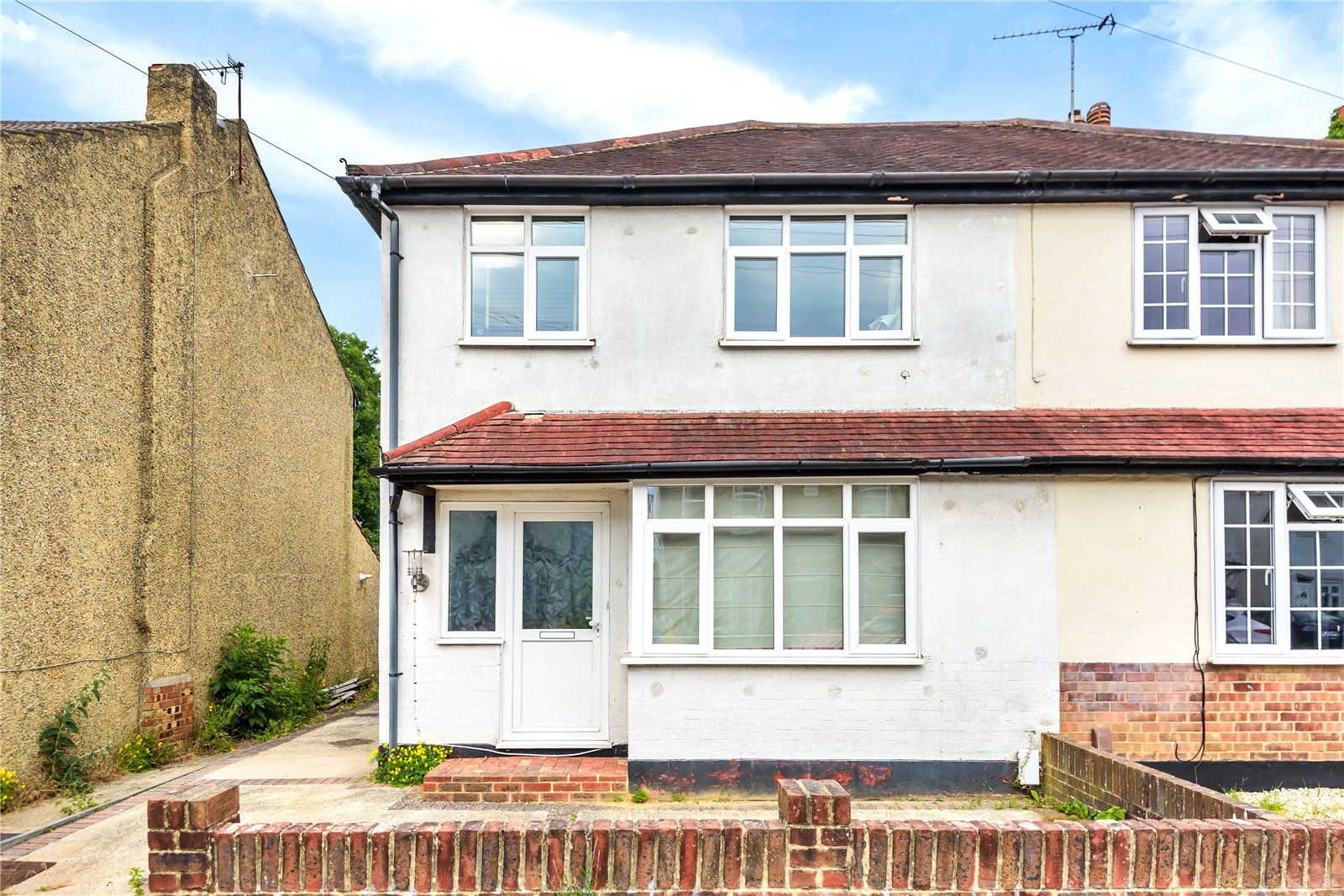 3 bed semidetached house for sale in Addison Road, Caterham, Surrey