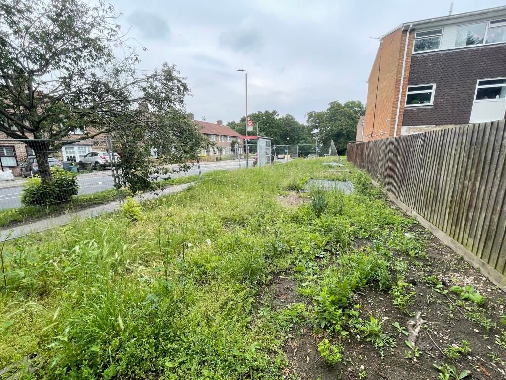 Land Adjoining 2 Broadheath Drive, Chislehurst, Kent BR7  