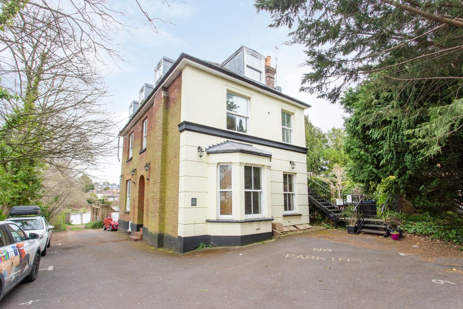 2 bed flat for sale in Old Dover Road, Canterbury CT1 Zoopla