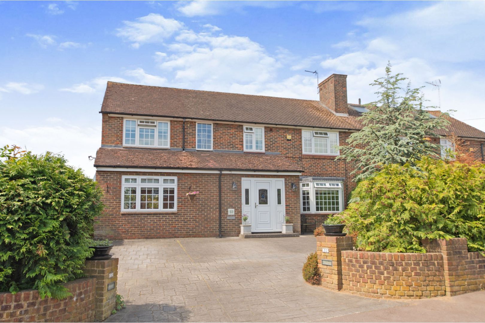 5 bed semidetached house for sale in Burghley Avenue, Borehamwood WD6