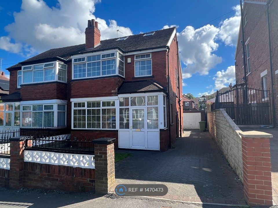 3 bed semidetached house to rent in St. Martins Avenue, Leeds LS7 Zoopla