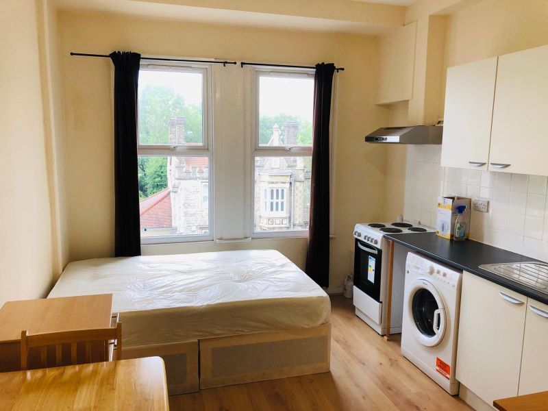 Studio to rent in Homerton High Street, Hackney, London E9 Zoopla