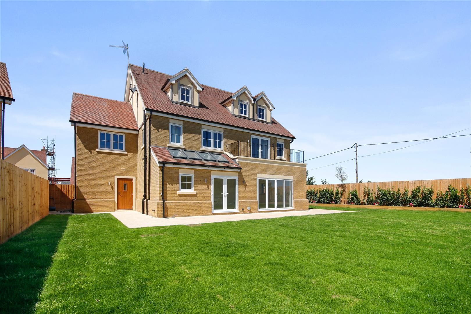 New home, 6 bed detached house for sale in Manor Grange, Bulphan RM14