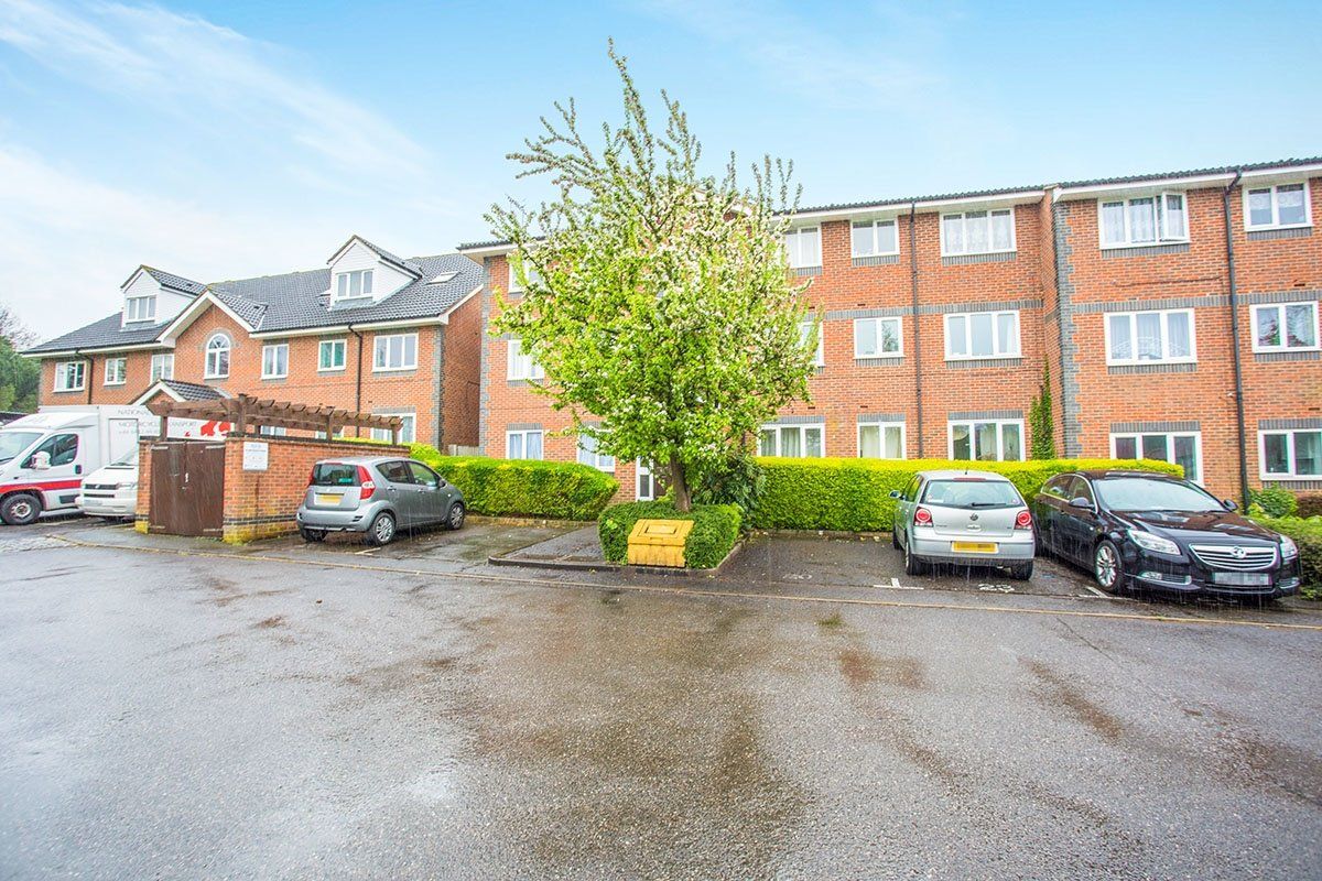 Gade Close Rickmansworth Road Watford Hertfordshire WD18  