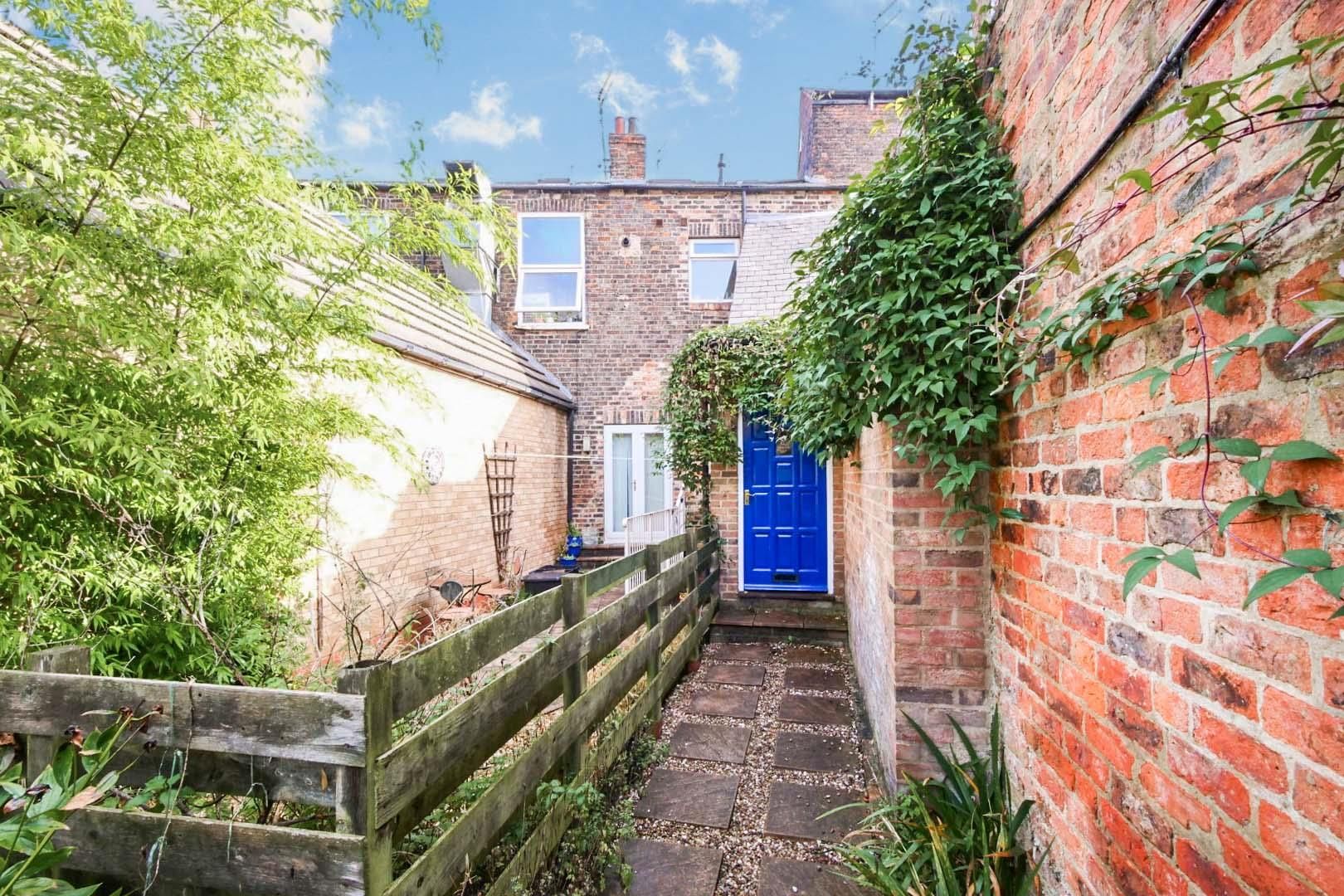 2 bed flat for sale in Fishergate, York YO10 Zoopla