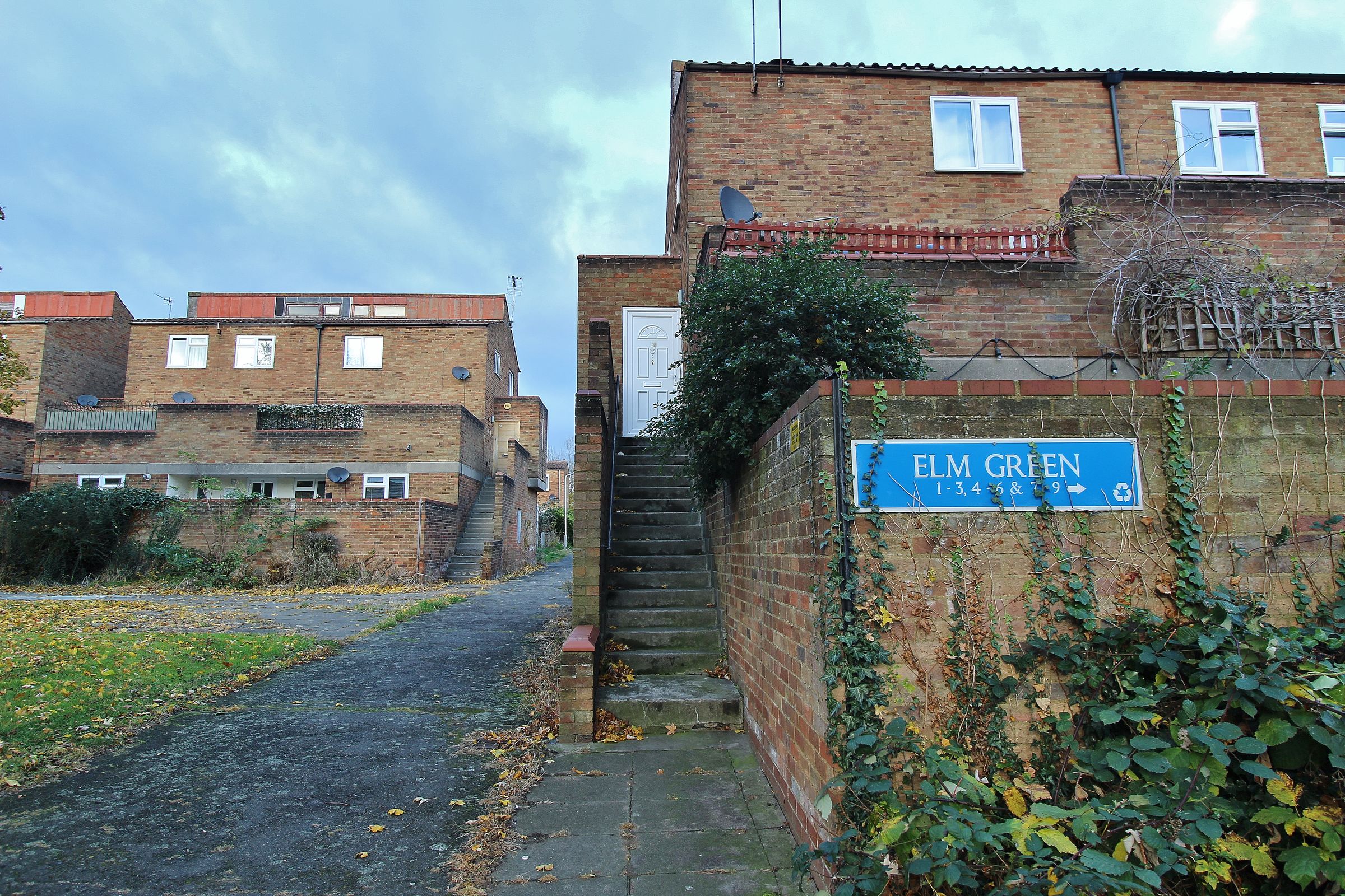 3 bed for sale in Elm Green, Pitsea, Basildon SS13 Zoopla