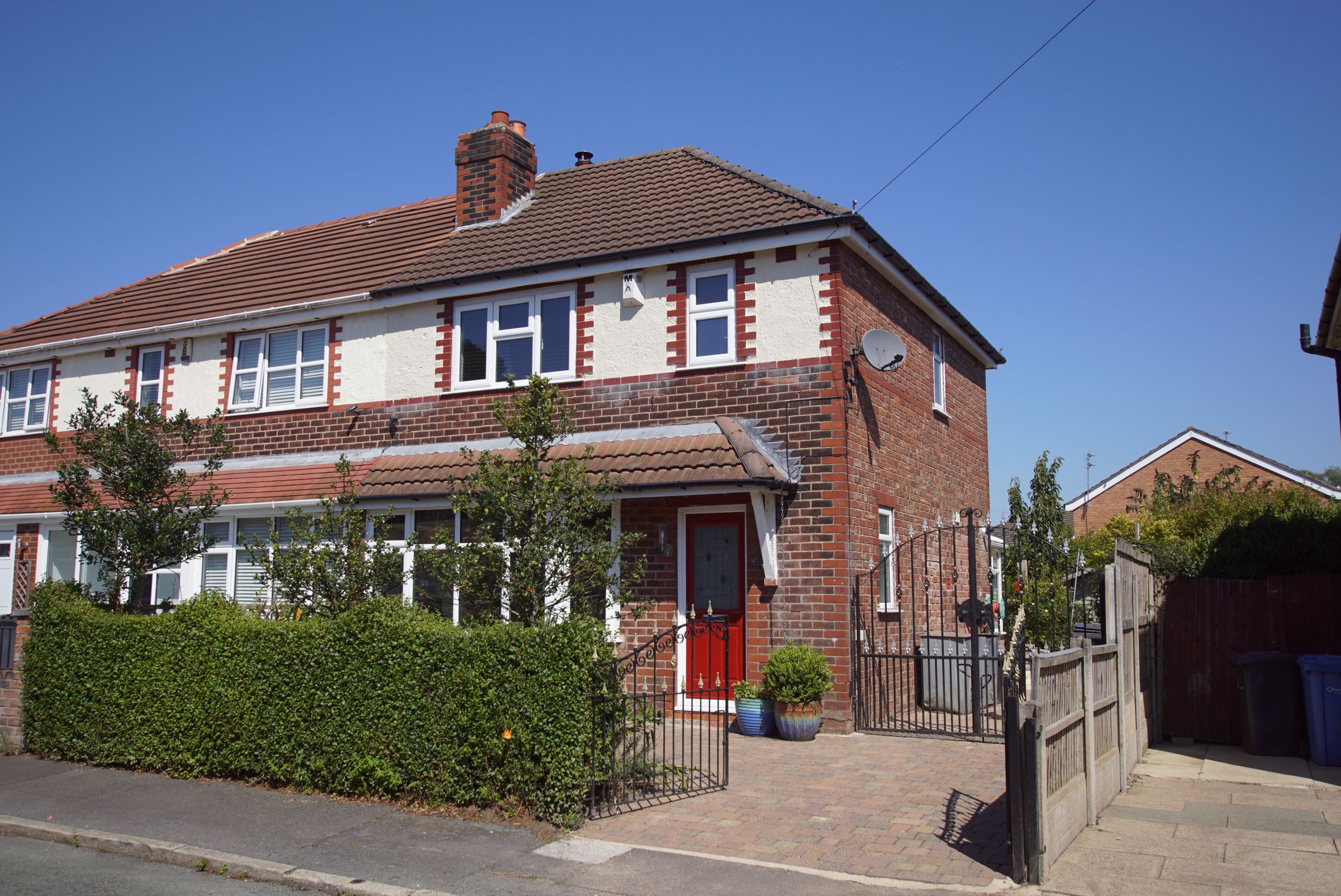 3 bed semidetached house for sale in Brook Drive, Great Sankey