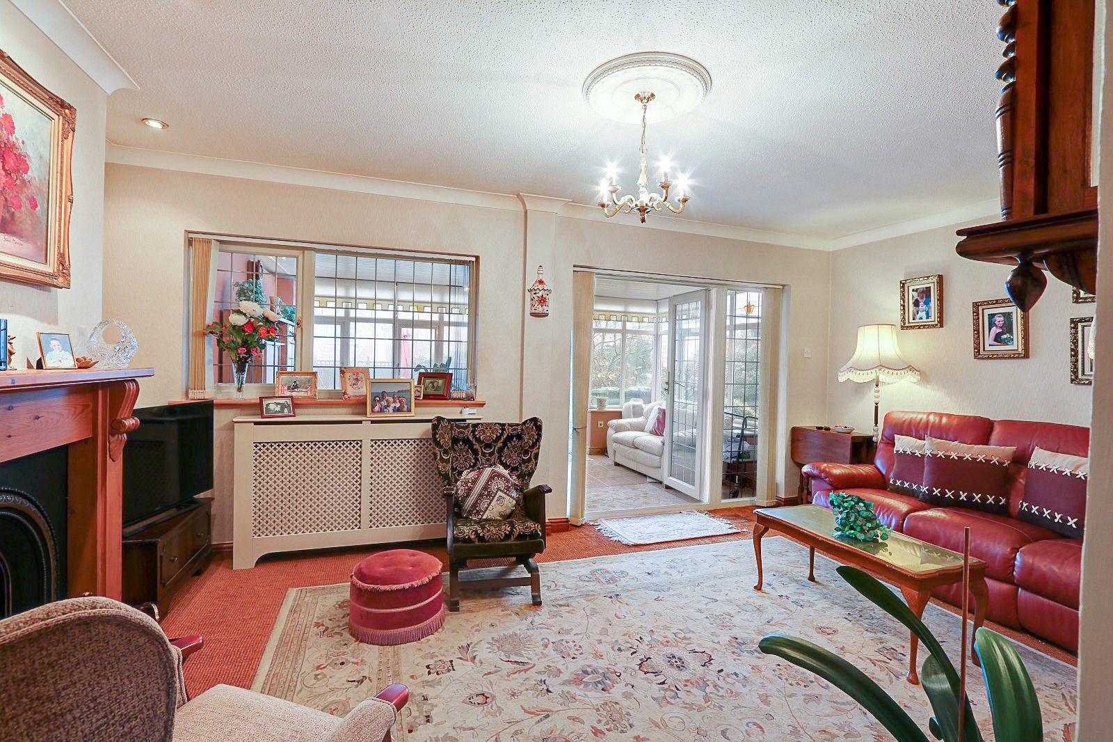 3 bed detached bungalow for sale in Pinedale, Woolaston, Lydney