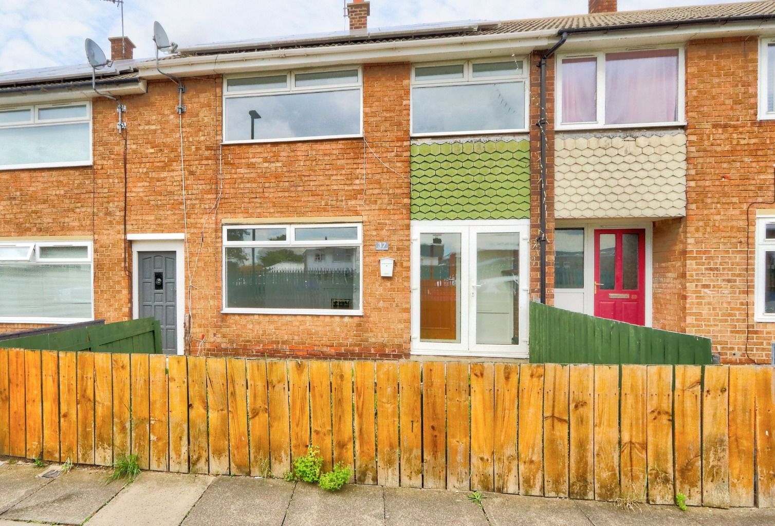 3 bed terraced house for sale in Sandsend Road, Eston TS6 Zoopla