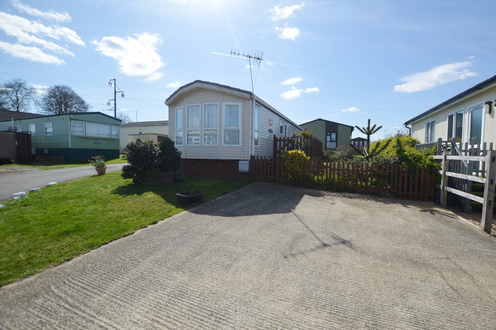 2 bed property for sale in Riverview Caravan Park, Cogenhoe