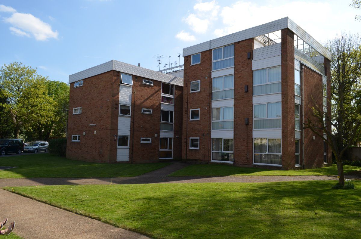 1 bed flat to rent in Avalon Close, The Ridgeway, Enfield EN2 Zoopla