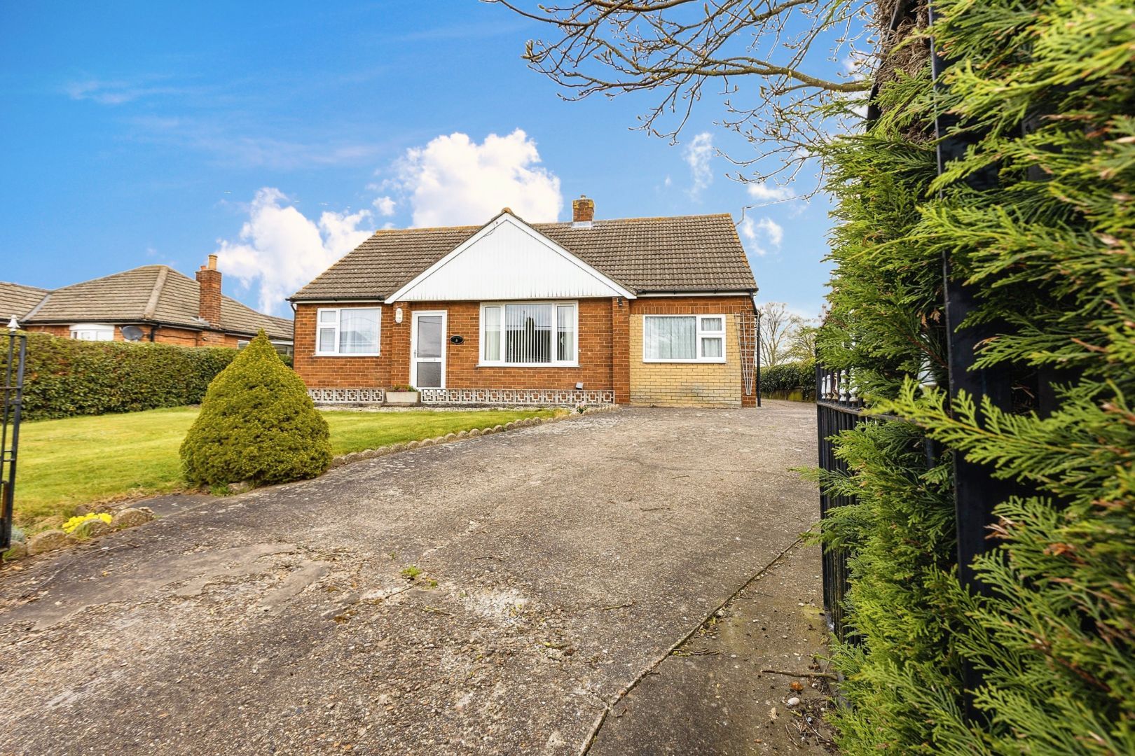 3 bed detached bungalow for sale in Barlings Lane, Langworth LN3 Zoopla
