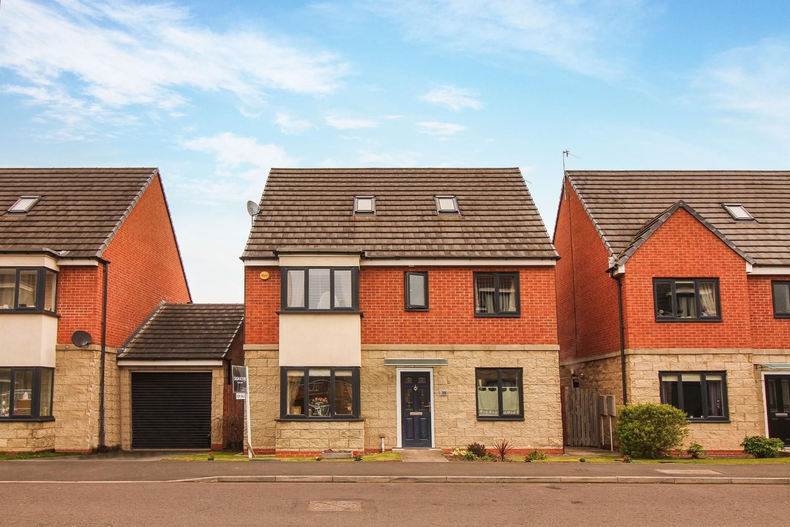 5 bed detached house for sale in King Oswald Drive, BlaydonOnTyne
