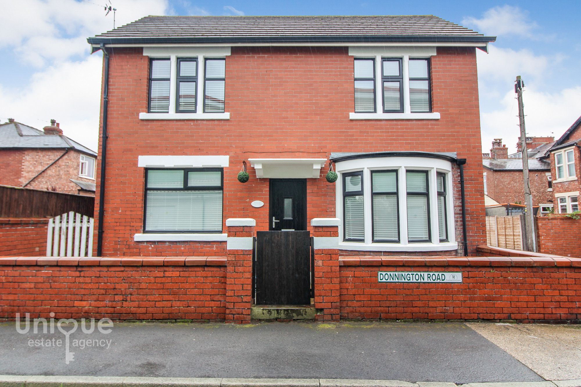 3 bed detached house for sale in Donnington Road, Lytham St. Annes FY8