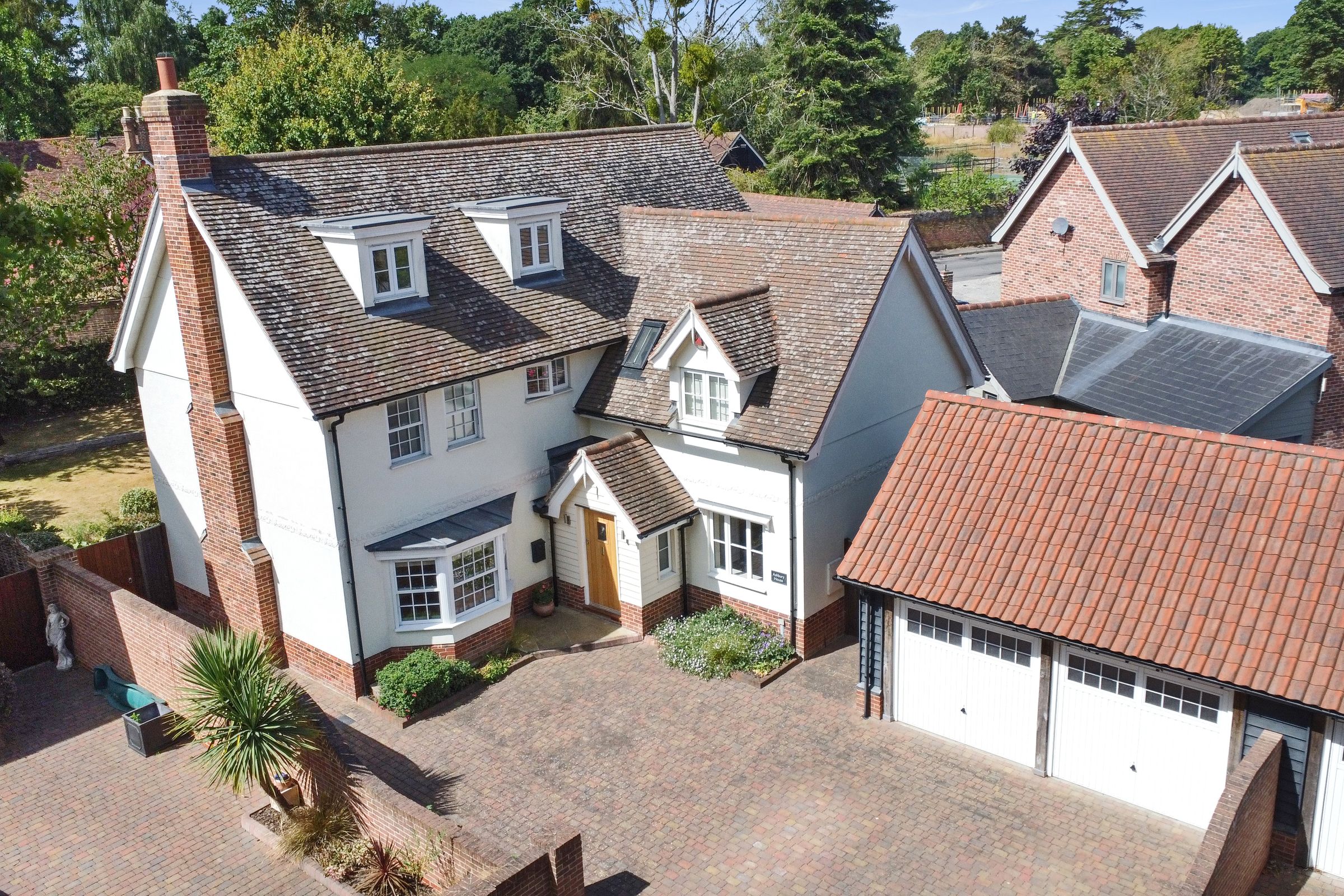 5 bed detached house for sale in Gaston Street, East Bergholt