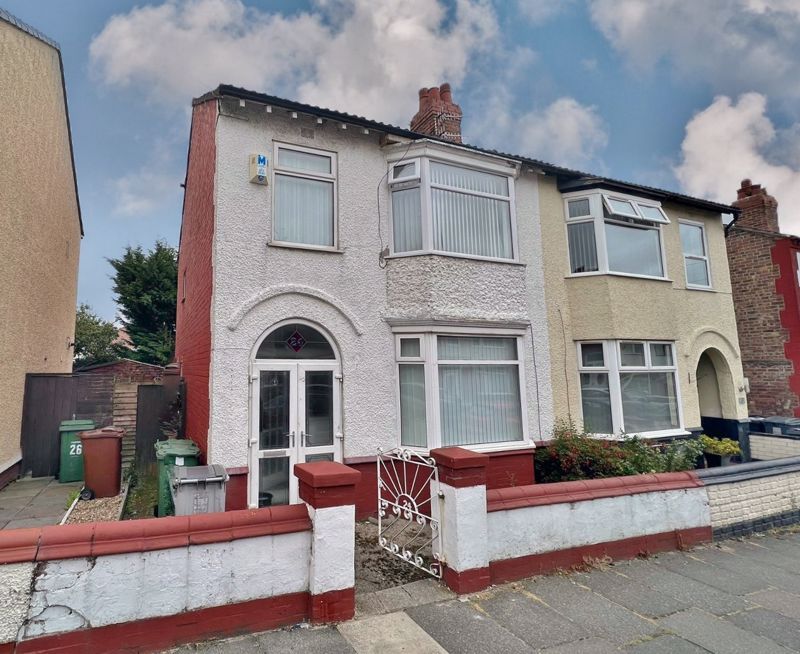 4 bed semidetached house for sale in College Drive, Bebington, Wirral