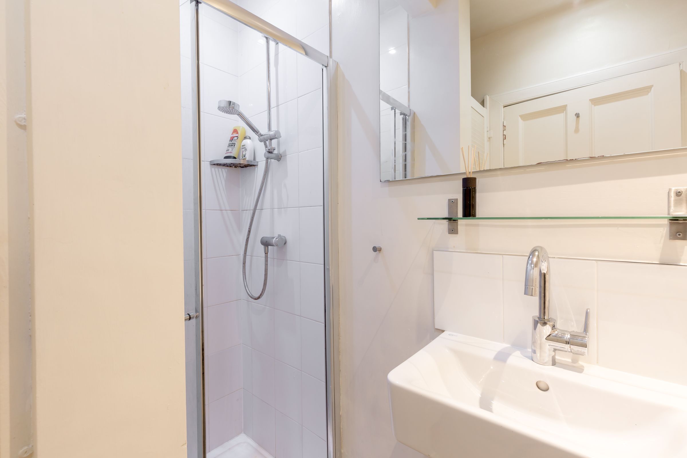 2 bed flat for sale in Manor Place, Edinburgh EH3 Zoopla