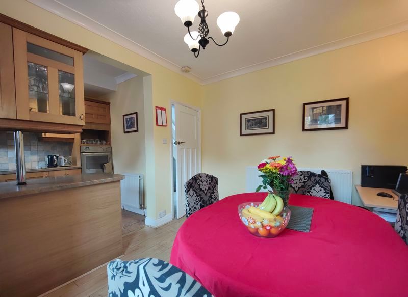 3 bed semidetached house for sale in Newlands Avenue, Lancaster LA1